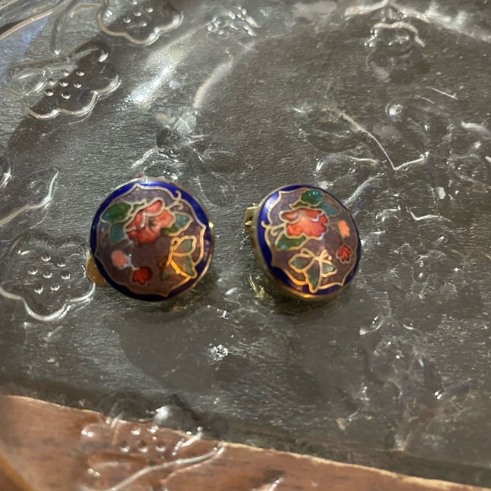Beautiful clip ons